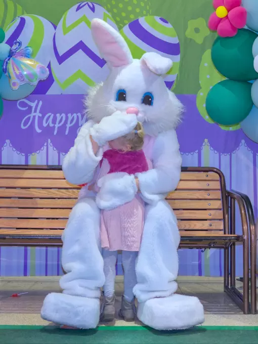 Easter Bunny at the mall 2023