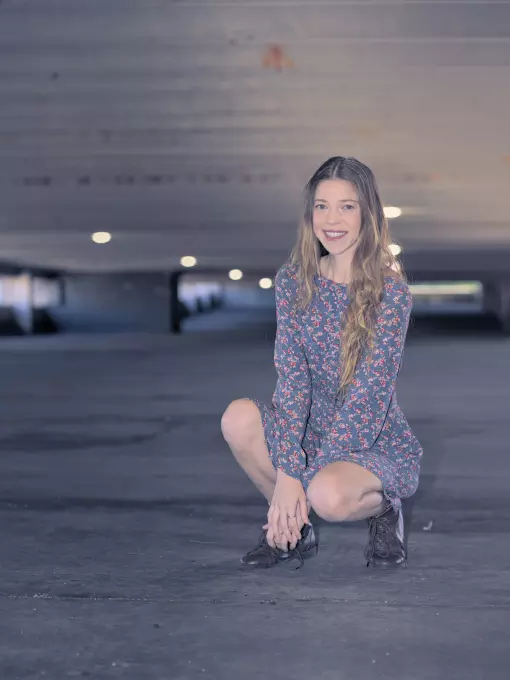 María