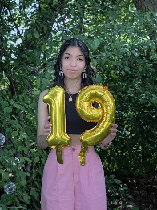 Fernanda 19 years